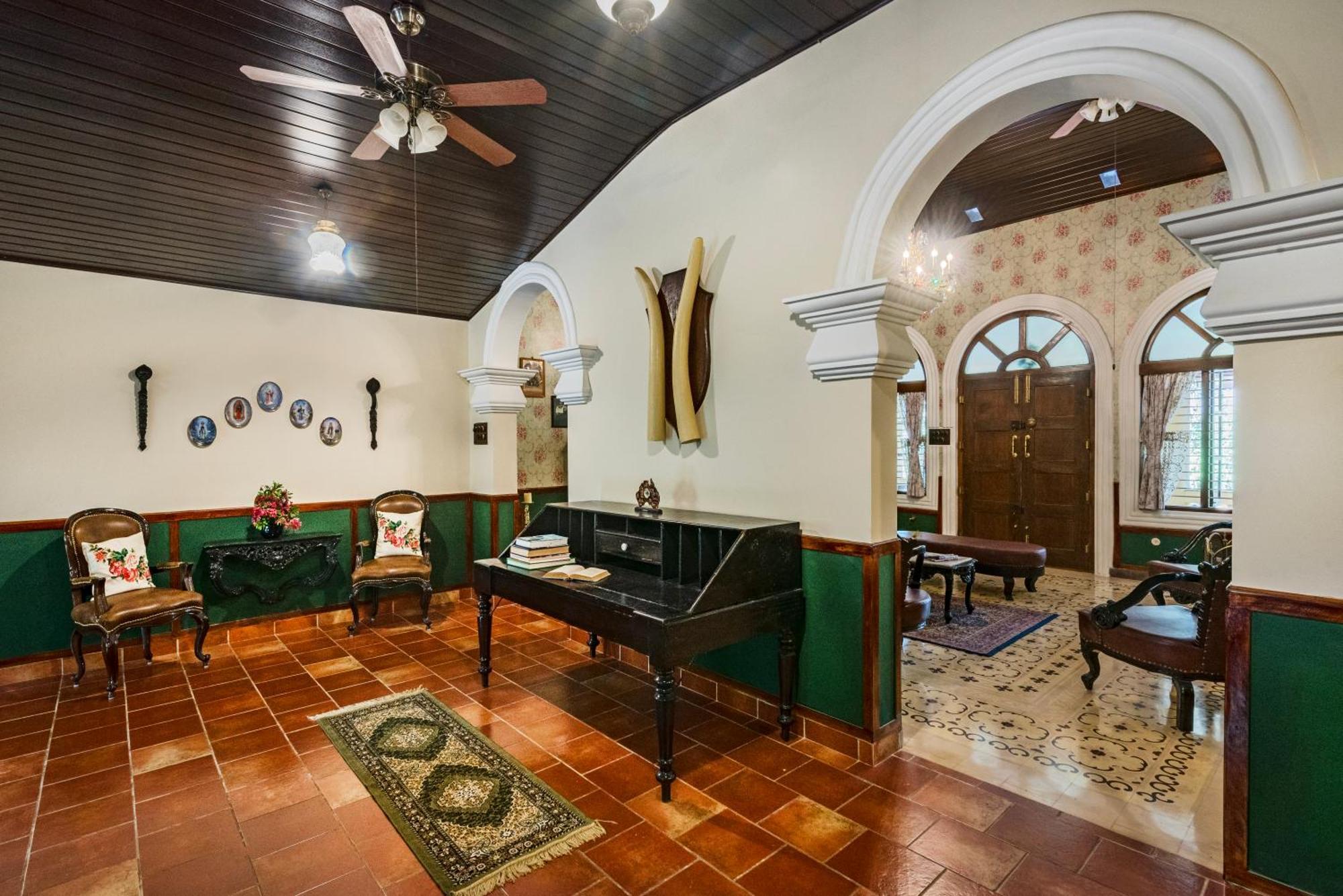 Saffronstays Calamondinn Bungalow, Coorg Gonikoppal Exteriör bild